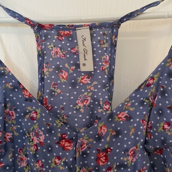 Flowered tank top - Picture 3 of 4